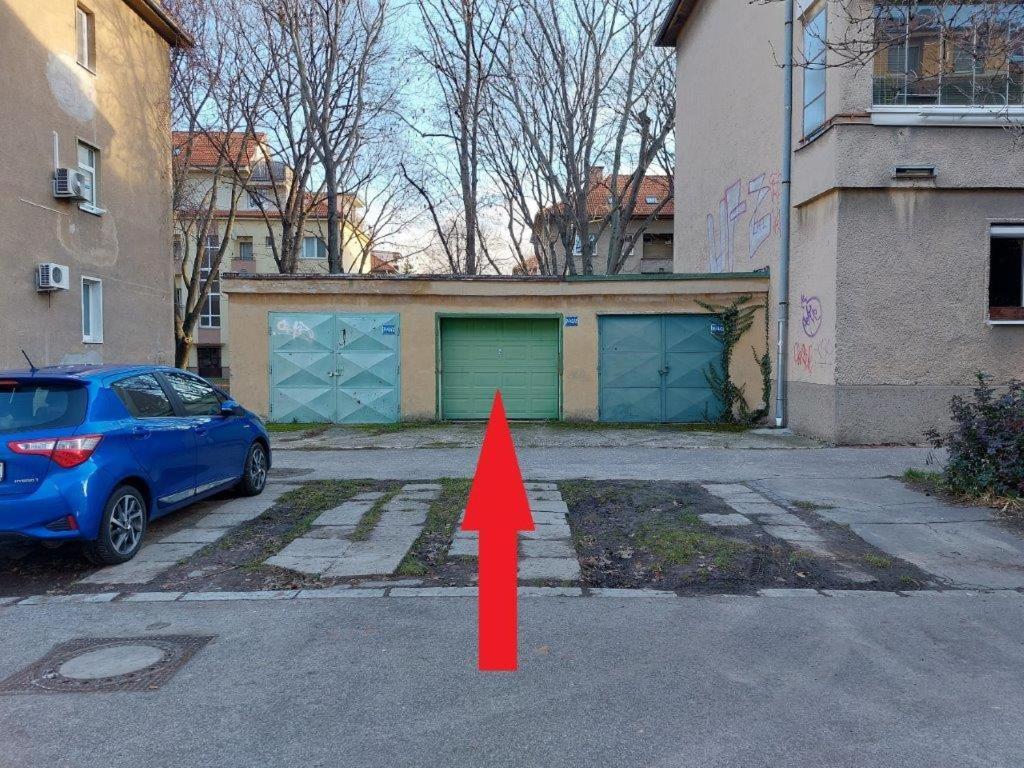 Utulny Apartman V Bratislava 4 Exterior foto